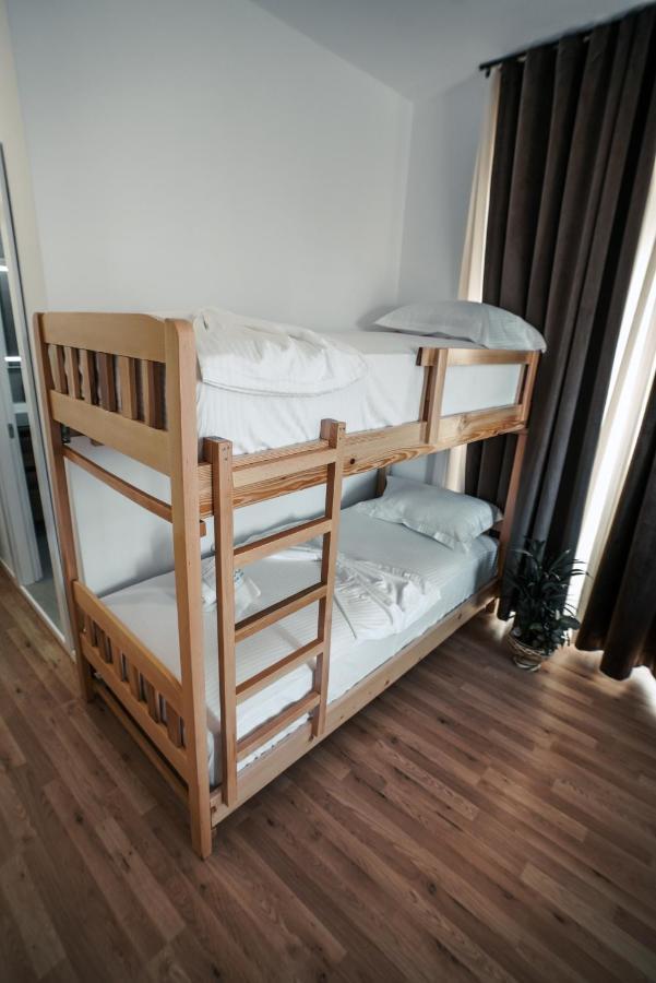 Mia Marine Rooms Himare Exterior photo