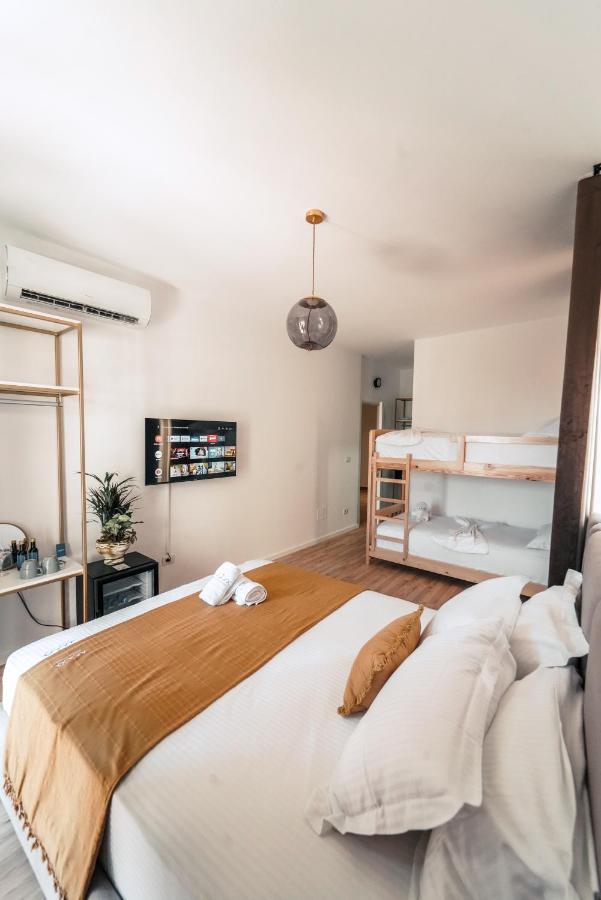 Mia Marine Rooms Himare Exterior photo