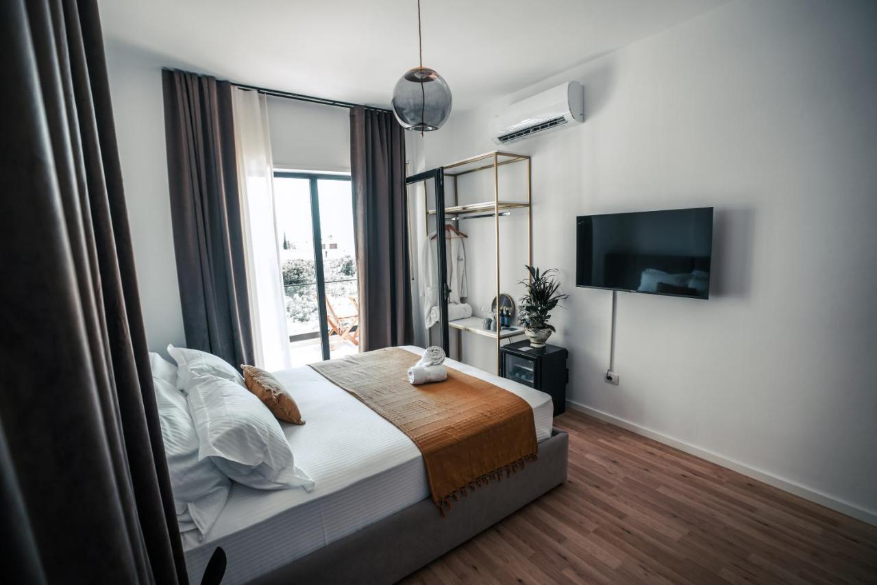 Mia Marine Rooms Himare Exterior photo